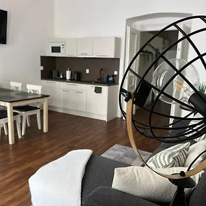  Apartmán Lovely Havanska - With Free Parking