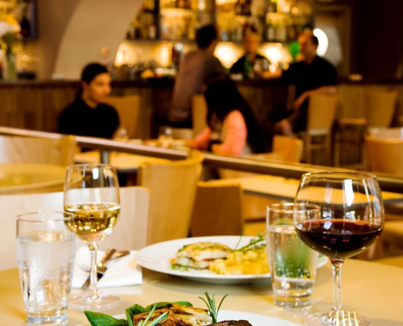 Akcent Hotel Praga 3*,