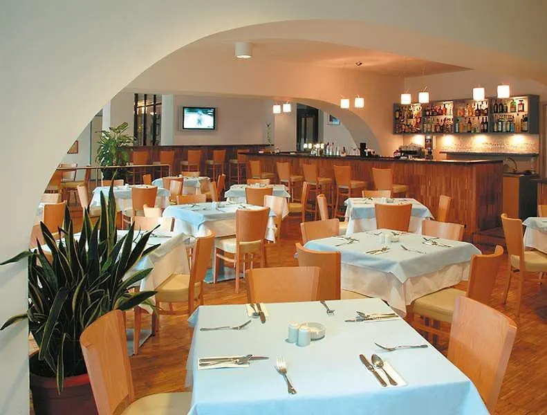 Akcent Hotel Praga